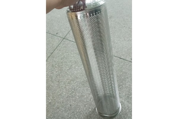 Como as carcaças de filtro de metal melhoram a eficiência da filtragem industrial?